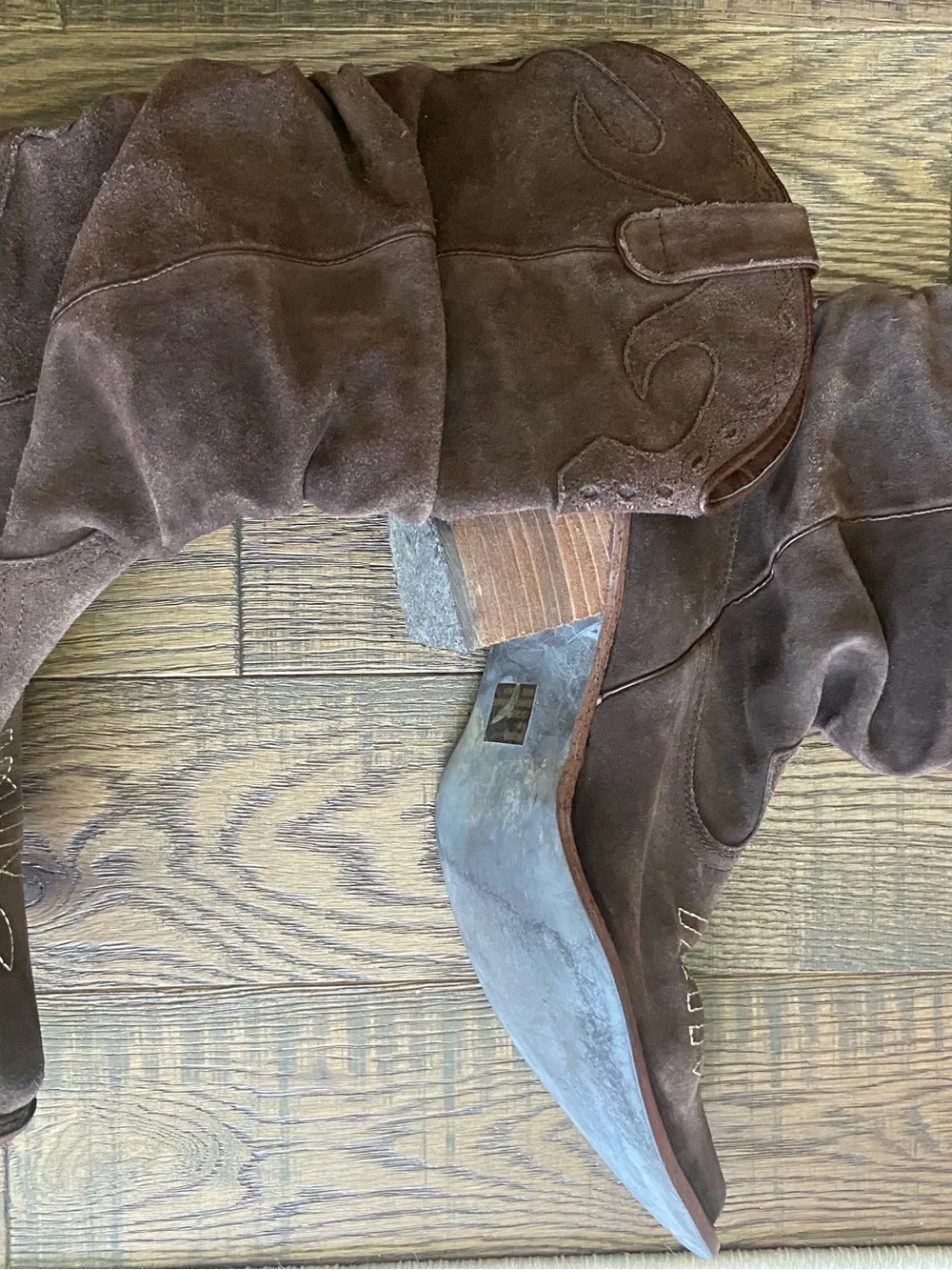 Vintage 2000s Steve Madden suede cowboy boots - Picture 5 of 7
